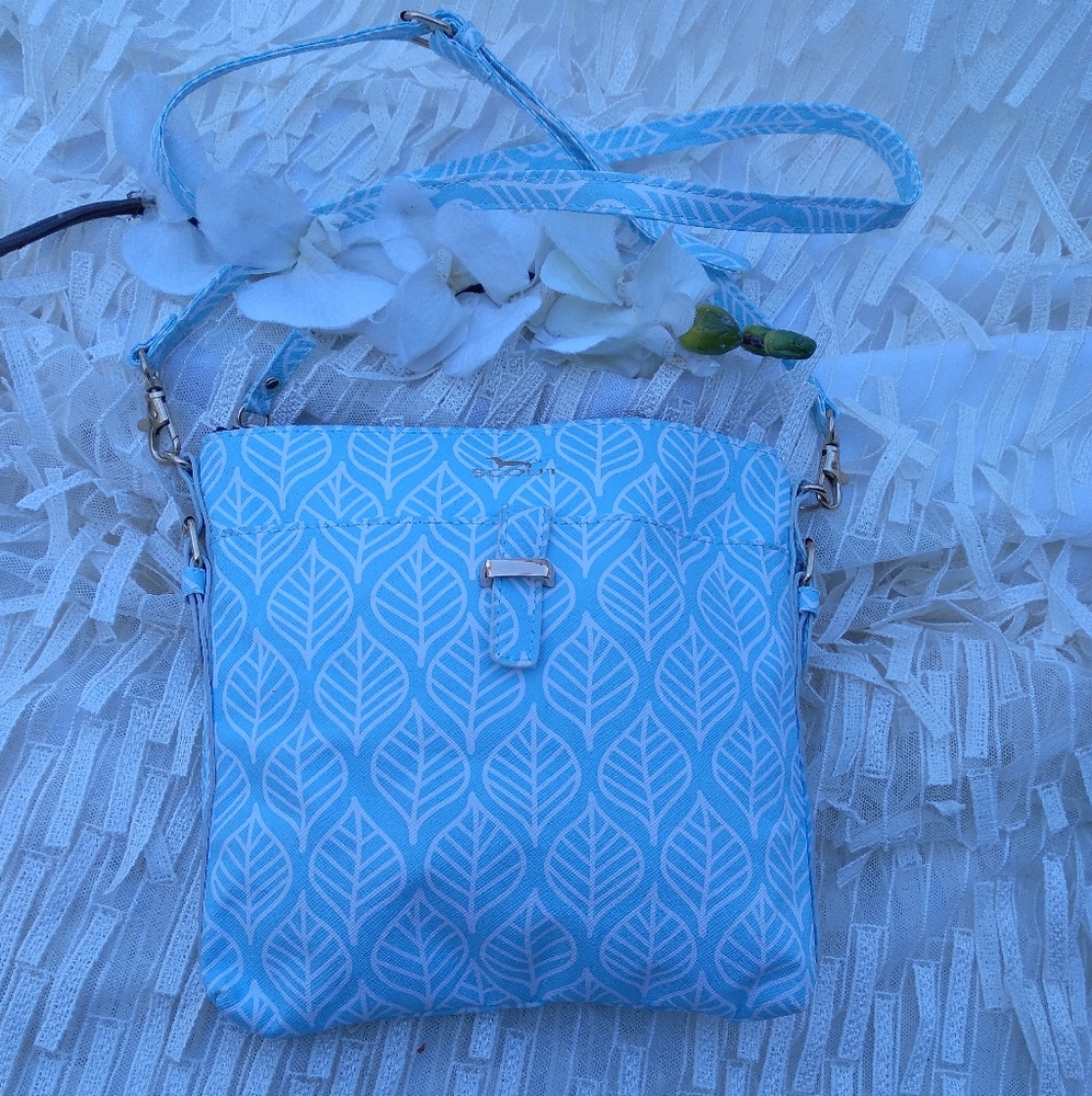 Scout Crossbody